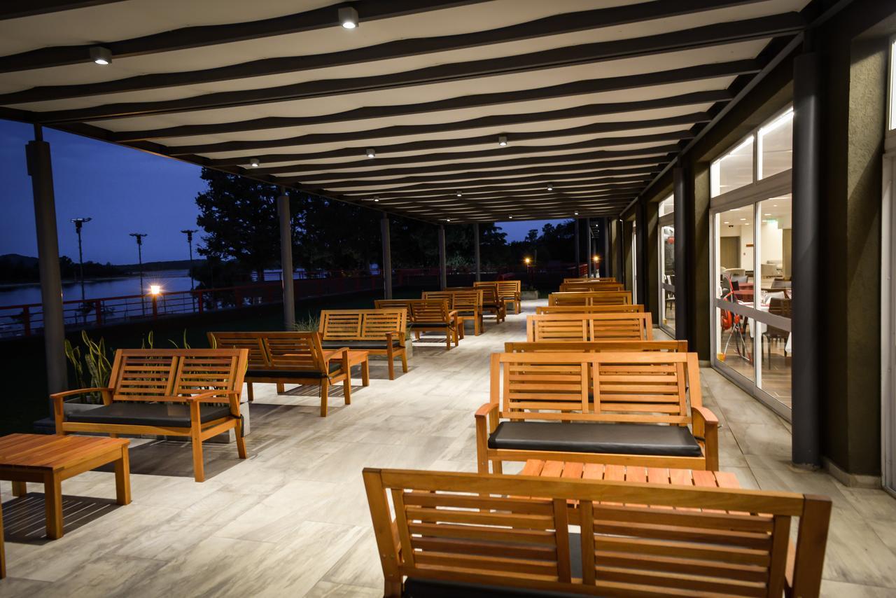 Amerian Villa Del Dique Ngoại thất bức ảnh